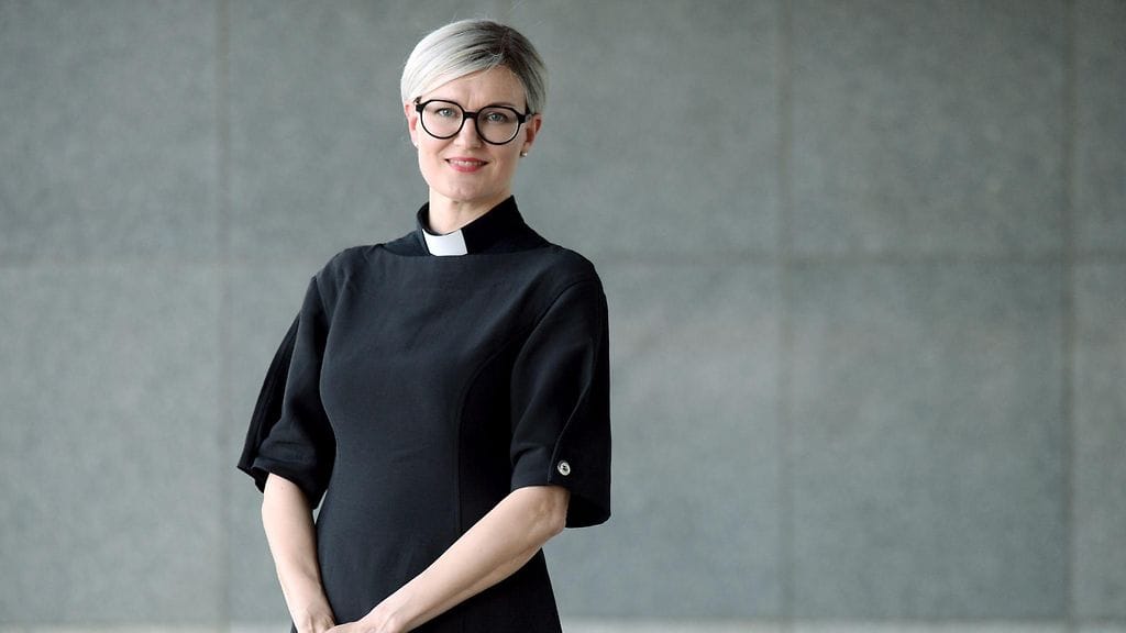 Saarinen sai 5 000 euron rahapalkinnon, jonka hän aikoo kohdistaa Vuolle Setlementin Oulun tyttöjen ja poikien talojen seksuaalikasvatustyöhön.