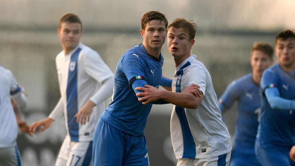 Minihuuhkajat pelasi joulukuussa ystävyysottelun Italiaa vastaan.