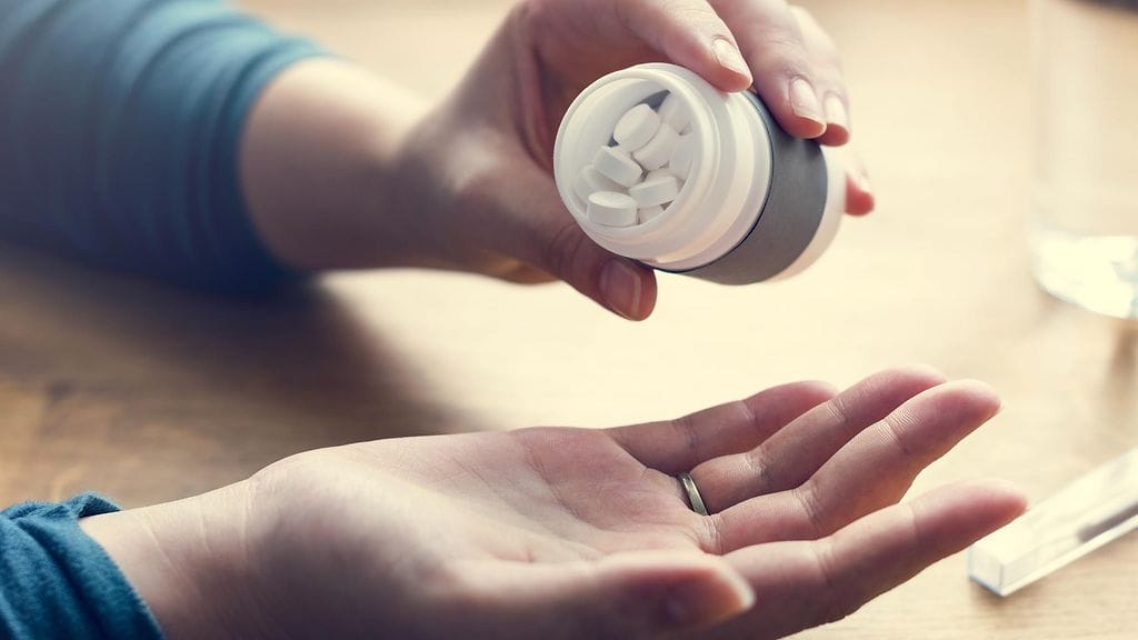 Vitamiinilisien syöminen reippaalla kädellä voi olla jopa terveysriski. Kuvituskuva.