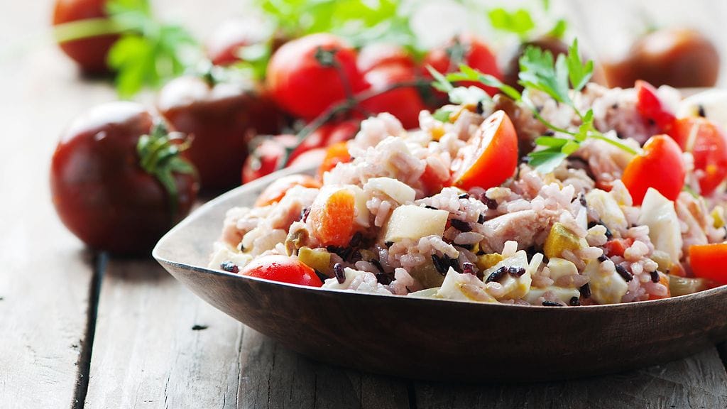 tonnikala salaatti riisi