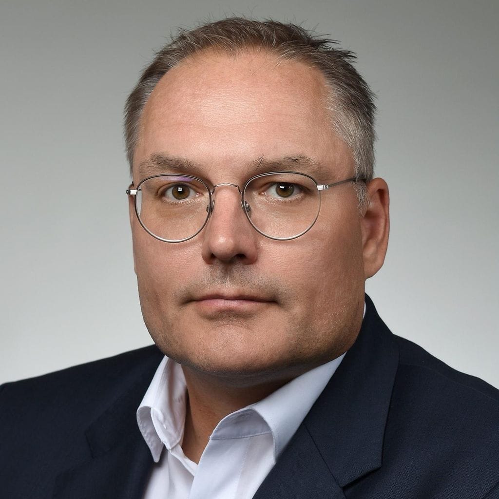 olaf bongwald valmet automotive toimitusjohtaja
