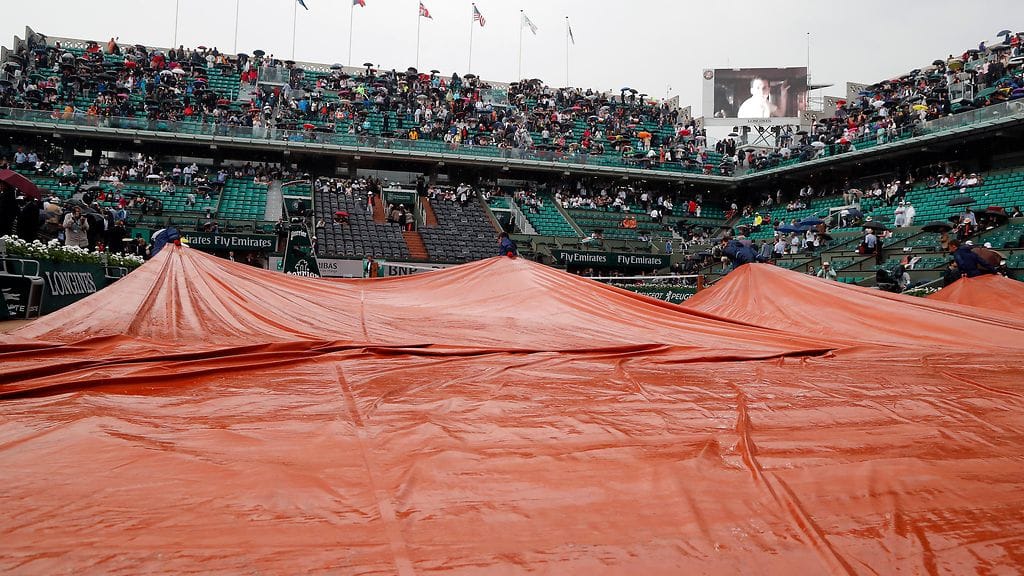 Vesisade kiusasi Ranskan avoimia keskiviikkona.