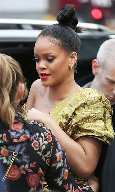 Rihanna 13.6.2018 (4)