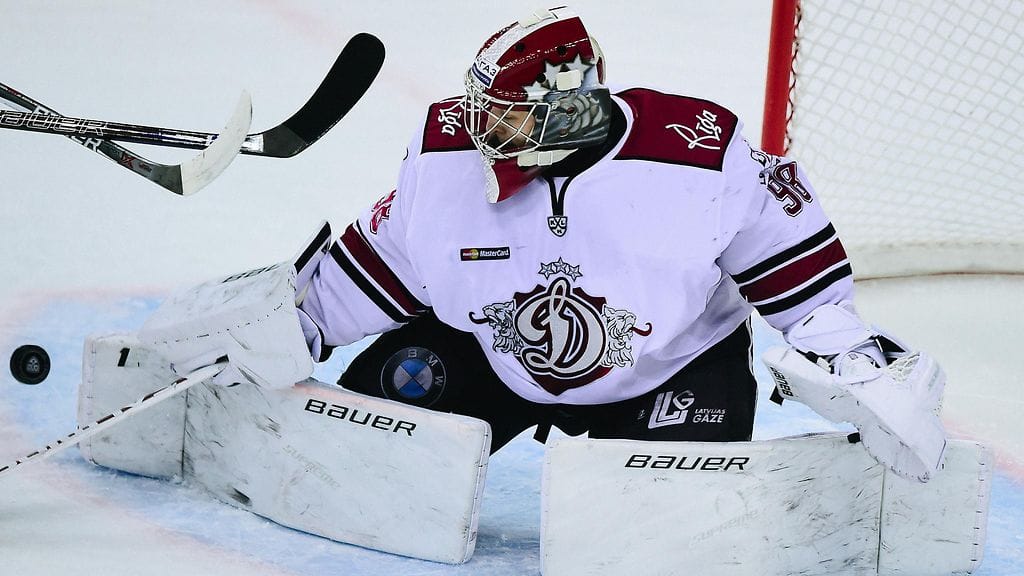 Janis Kalnins Dinamo Riian paidassa.