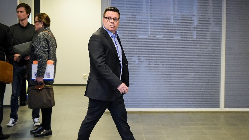 Helsingin huumepolisiin entinen päällikkö Jari Aarnio on ollut oikeudessa huume- ja virkarikoksista syytettynä.