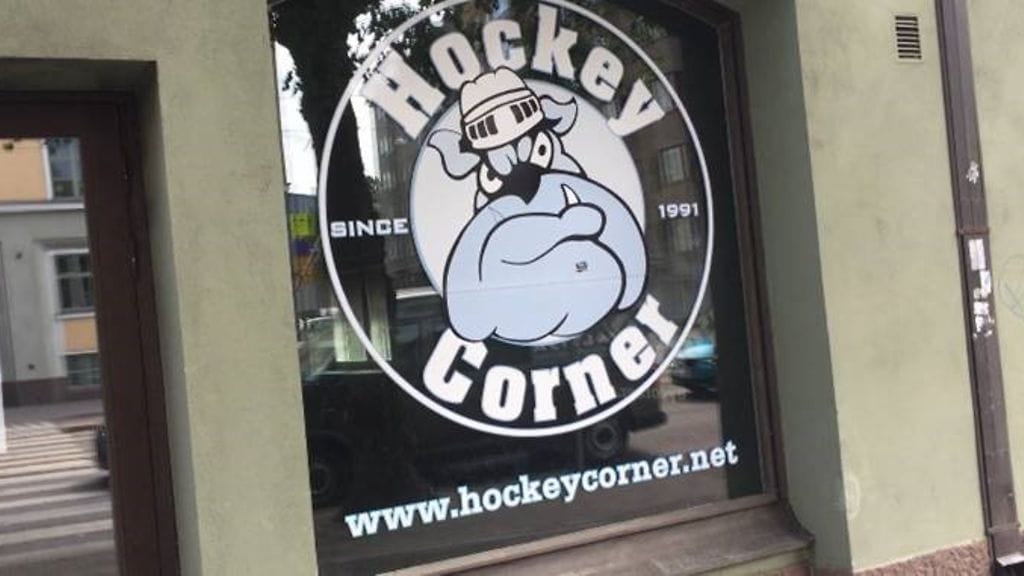 hockey corner