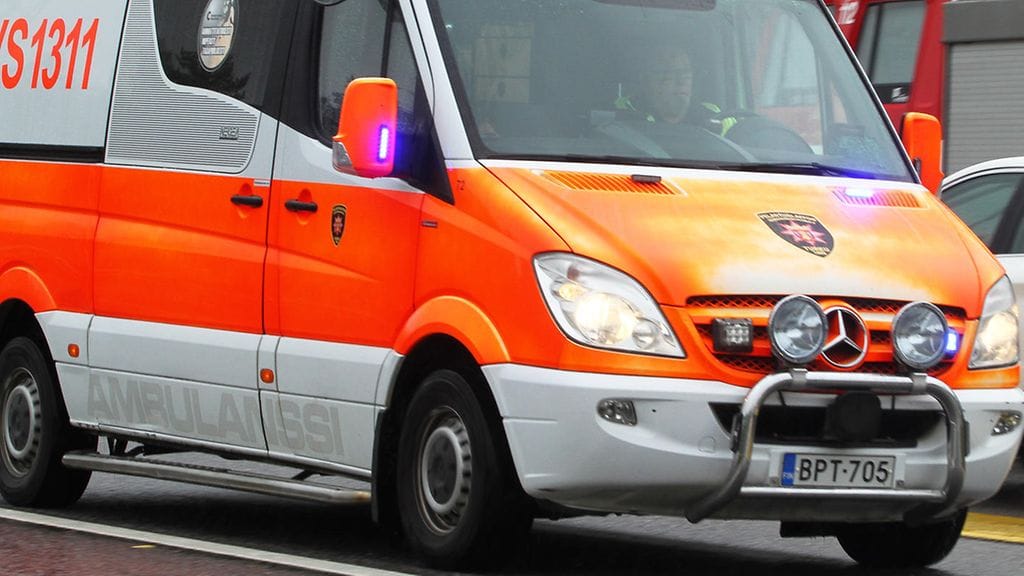 Kokkolan tulipalossa tuhoutui täysin yksi henkilöauto ja toinen vaurioitui pahoin. Kuvituskuva.