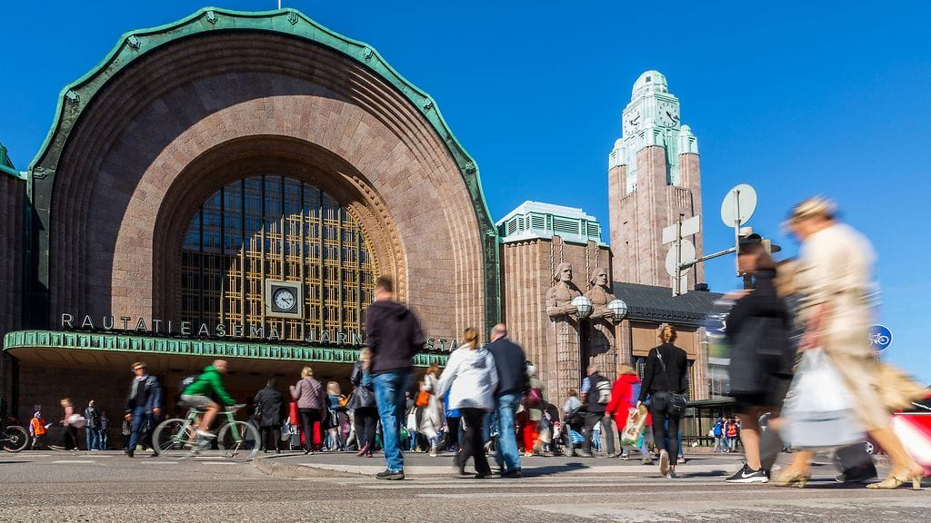 Tutkijan mukaan syy luottamuksen ilmapiirille ovat reiluiksi koetut julkiset instituutiot.