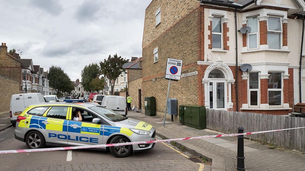 Lontoossa asuva ranskalaispariskunta Sabrina Kouider ja Ouissem Medouni on tuomittu vähintään 30 vuoden vankeusrangaistukseen Sophie Lionnetin murhasta.