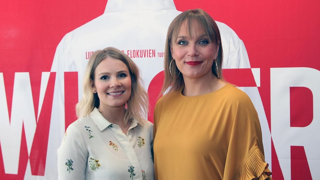 Pamela Tola ja Niina Lahtinen Swingers-pressissä Tennispalatsissa 28.6.2018 2