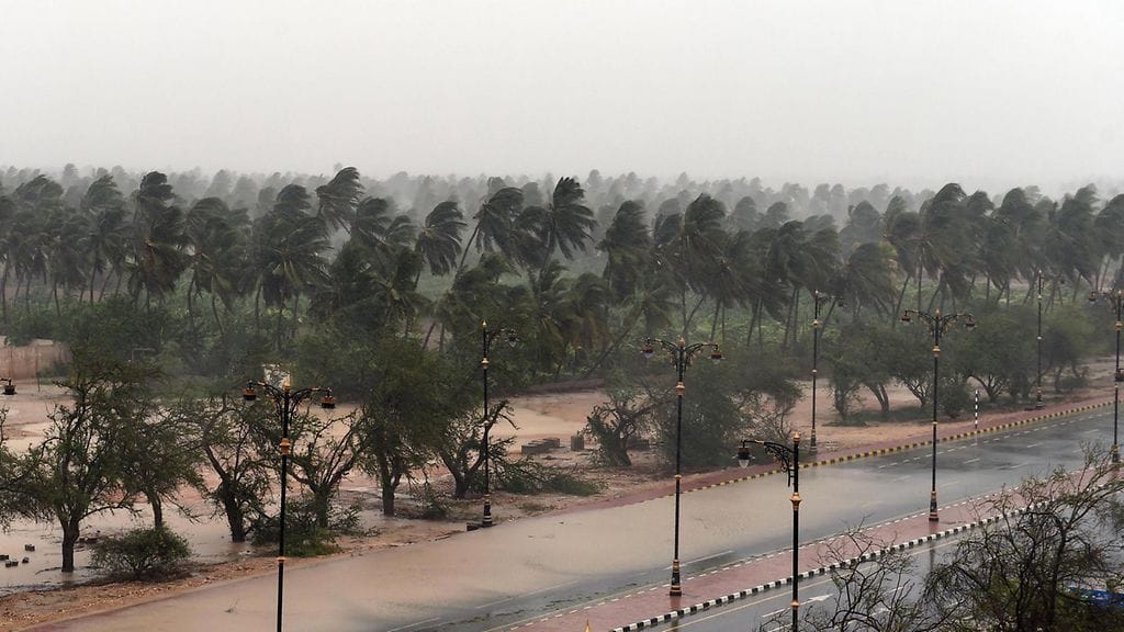 Toukokuussa sykloni Mekunu aiheutti tuhoa Omanissa Salalan kaupungin lähellä.