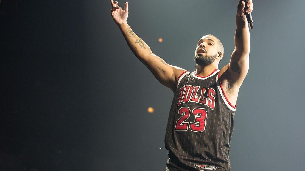 Drake dominoi listoja.