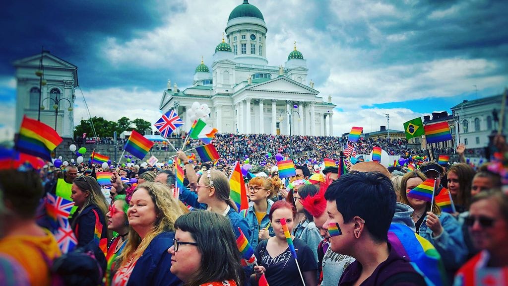 Viime vuonna Helsinki Pride -kulkueeseen osallistui noin 100 000 ihmistä.