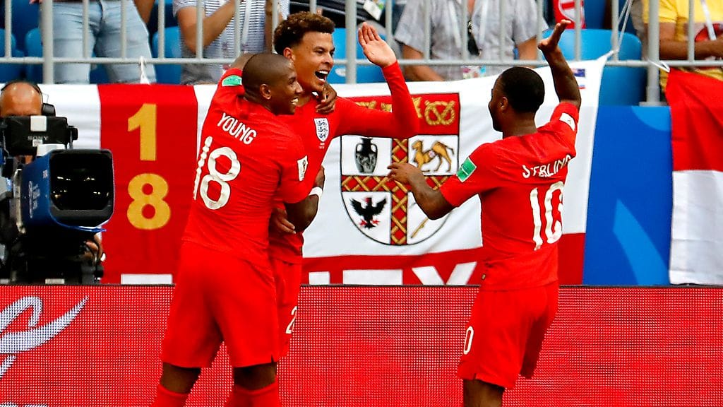 Englanti kukisti Ruotsin 2-0 MM-kisojen puolivälierässä.