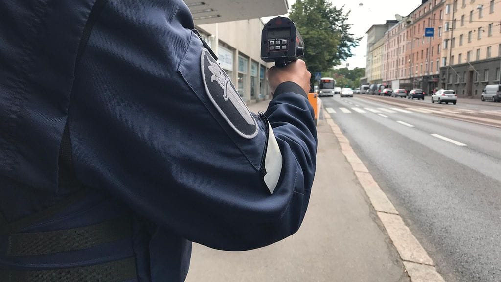 Mies ajoi 167 kilomteriä tunnissa.