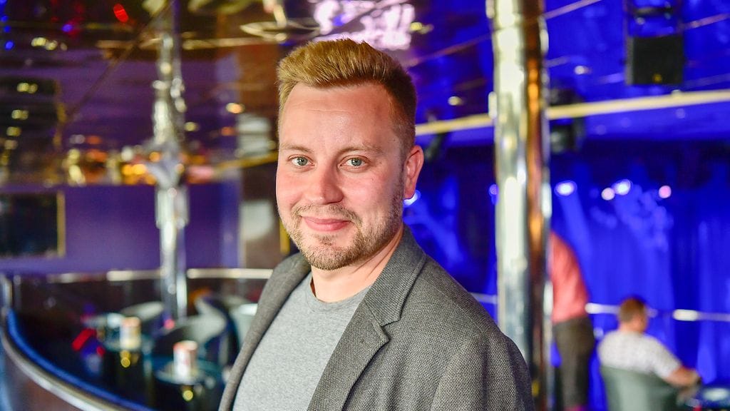 Jarno Kokko kruunattiin tangokuninkaaksi.