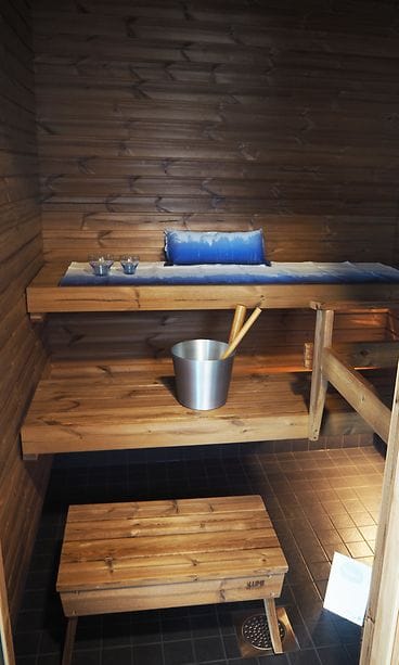 sauna_herukka