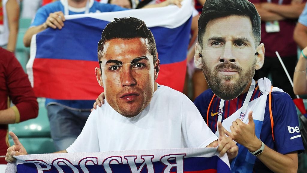 Pariskunta riiteli Cristiano Ronaldon ja Lionel Messin paremmuudesta.