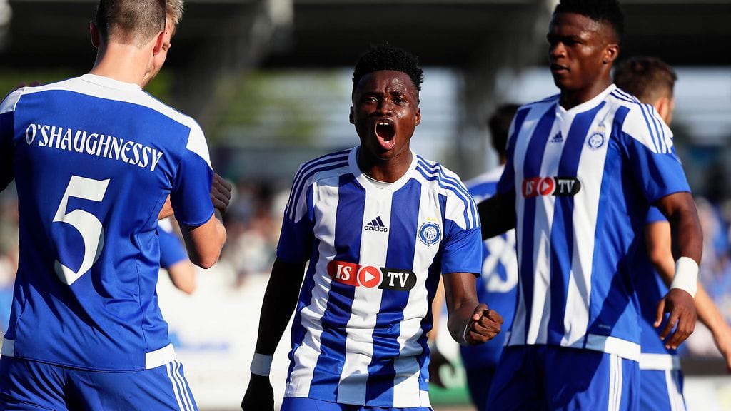 HJK johtaa Mestarien liigan karsintaottelua 3-1 avausjakson jälkeen.