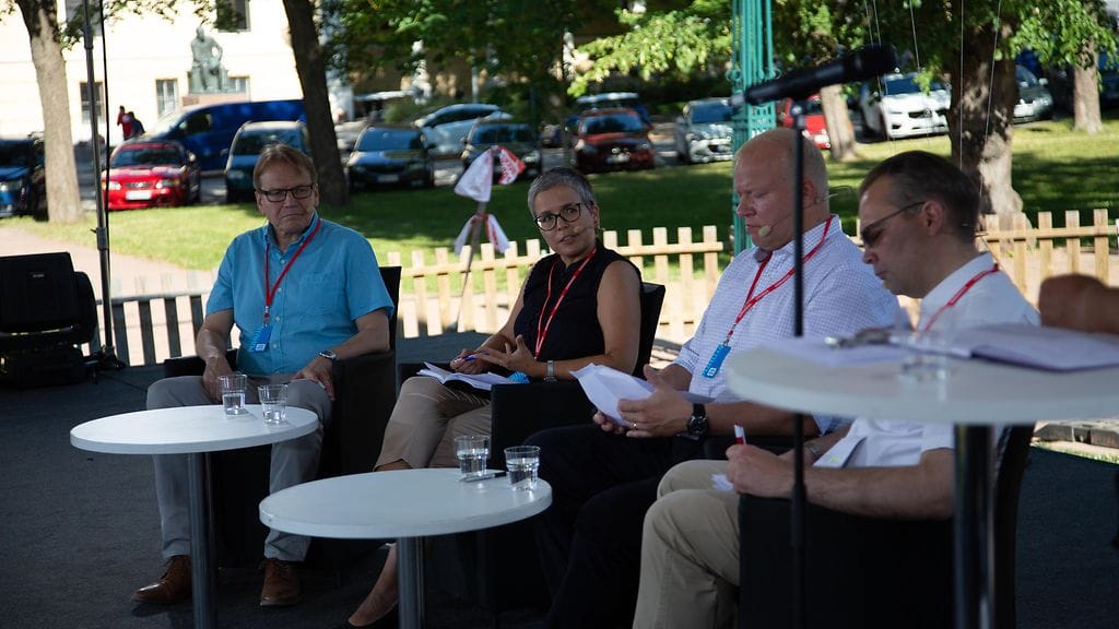 Suomi_areena-harri-ohra-aho