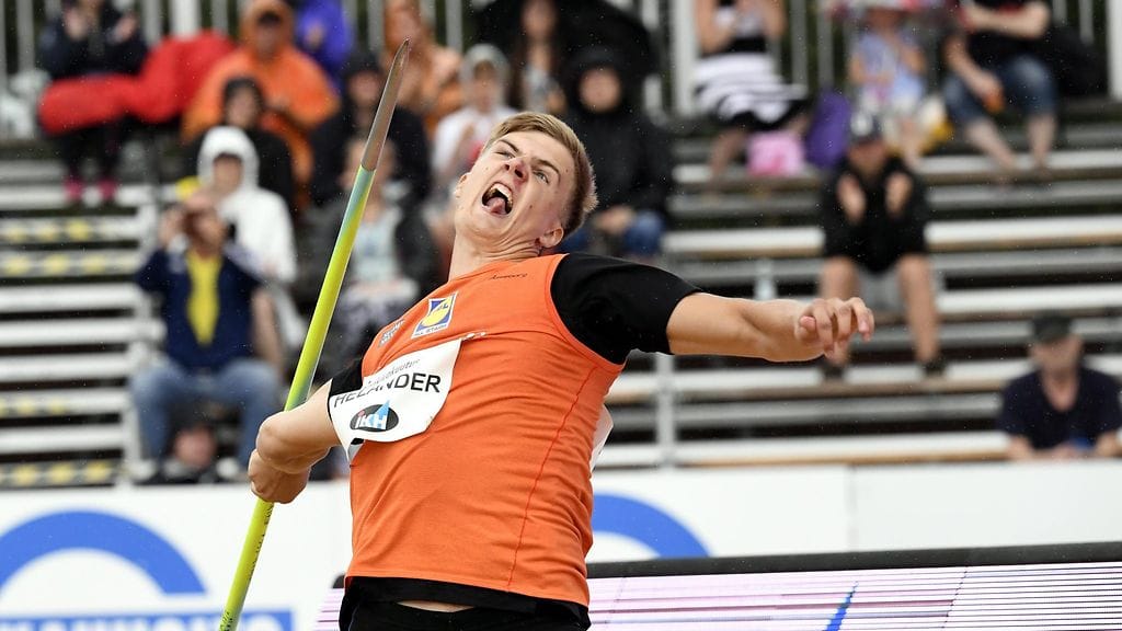 Oliver Helander oli miesten keihään karsinnan ykkönen Kalevan kisoissa Jyväskylässä.