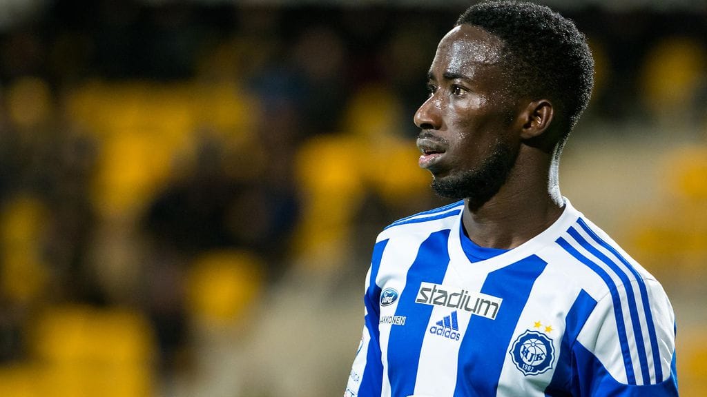 Demba Savage pelasi viime kaudella vielä HJK:n riveissä.