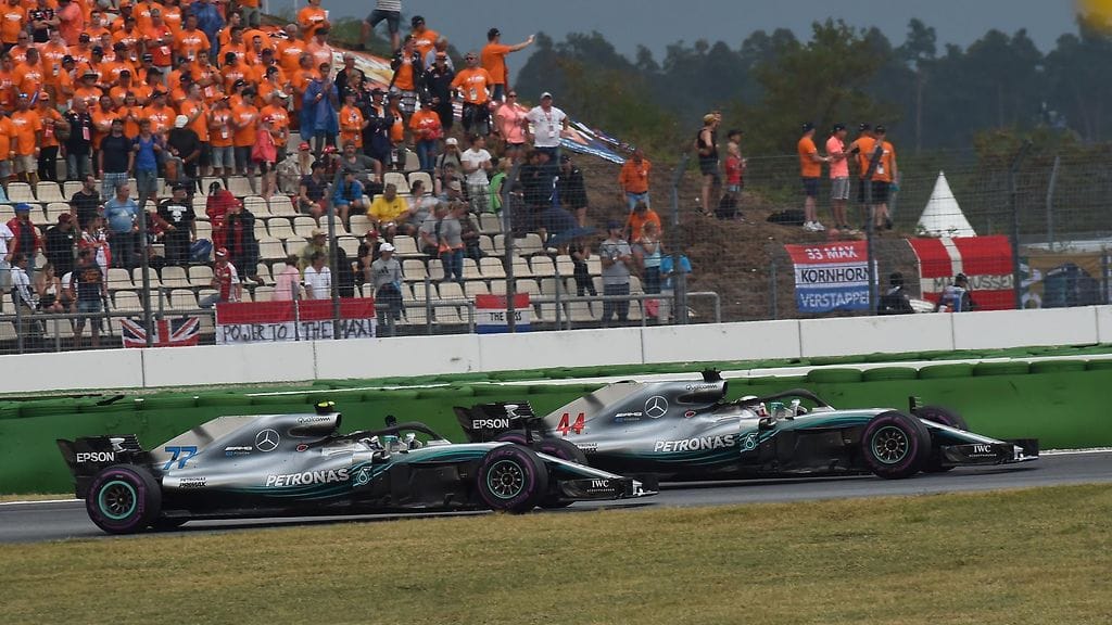 Valtteri Bottas ja Lewis Hamilton Saksan GP:ssä.