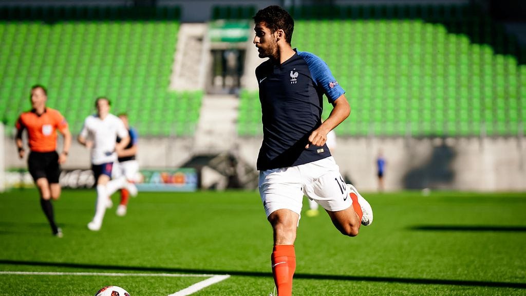 Nabil Alioui iski kaksi maalia Englannin verkkoon.