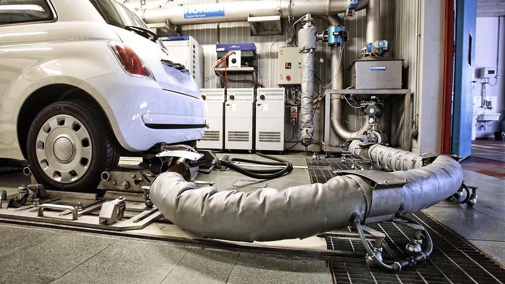 Uusien autojen päästökehitys on Ilta-Sanomien mukaan Suomessa kestävällä pohjalla ja menee oikeaan suuntaan.