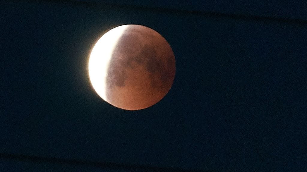 Lukijan kuva kuunpimennys Espoossa 27.7.