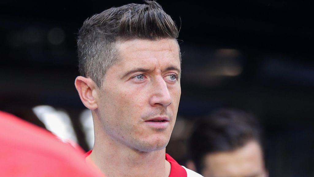 Puolalainen tähtihyökkääjä Robert Lewandowski on kertonut Bayern Münchenille lähtöhaluistaan.