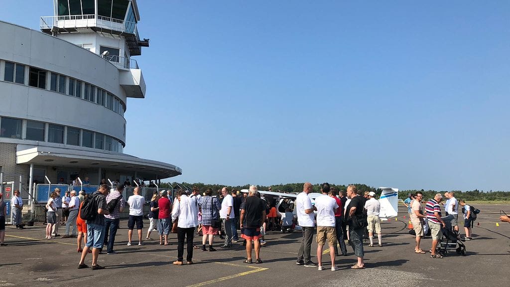 sähkömoottorilentokone, Suomi, ensilento, yleisö