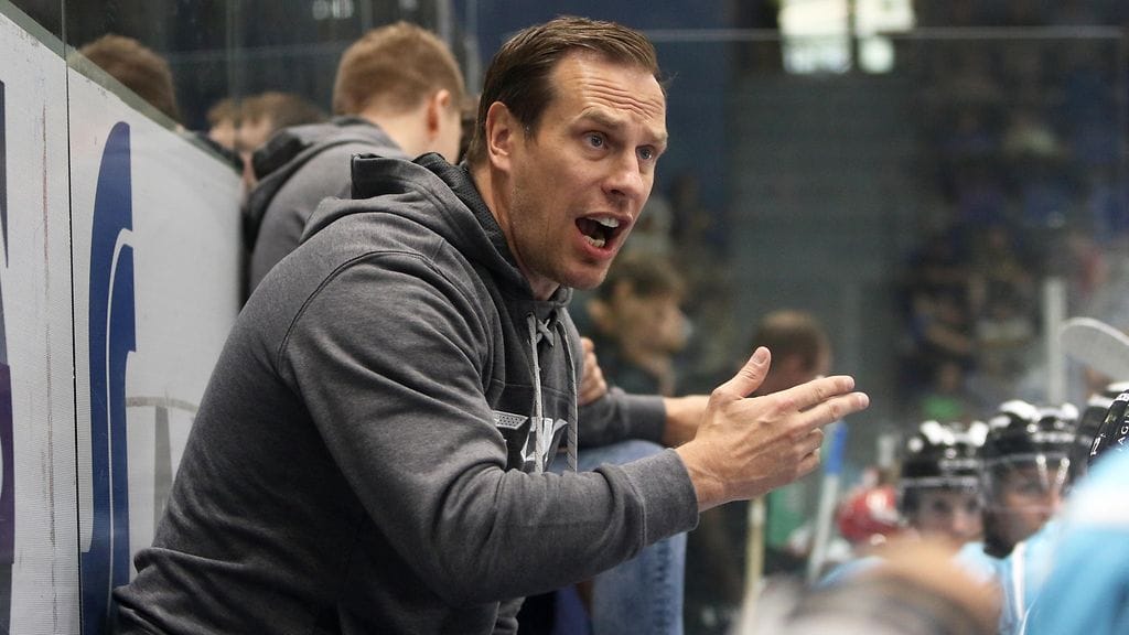 Ville Nieminen luotasi heti Pelicansin Pitsiturnauksen voittoon.