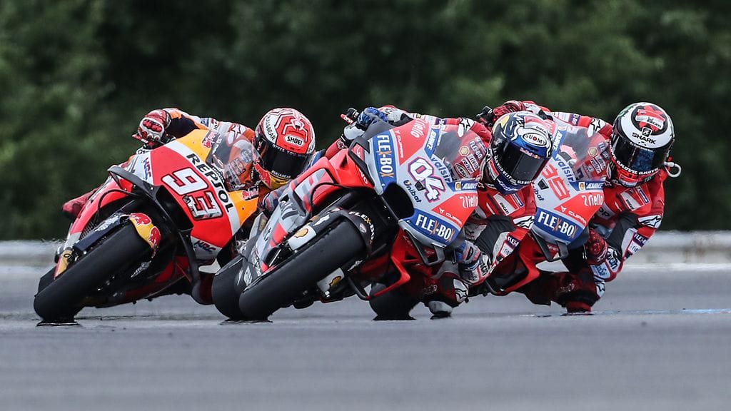 Andrea Dovizioso ajoi voittoon Brnossa.