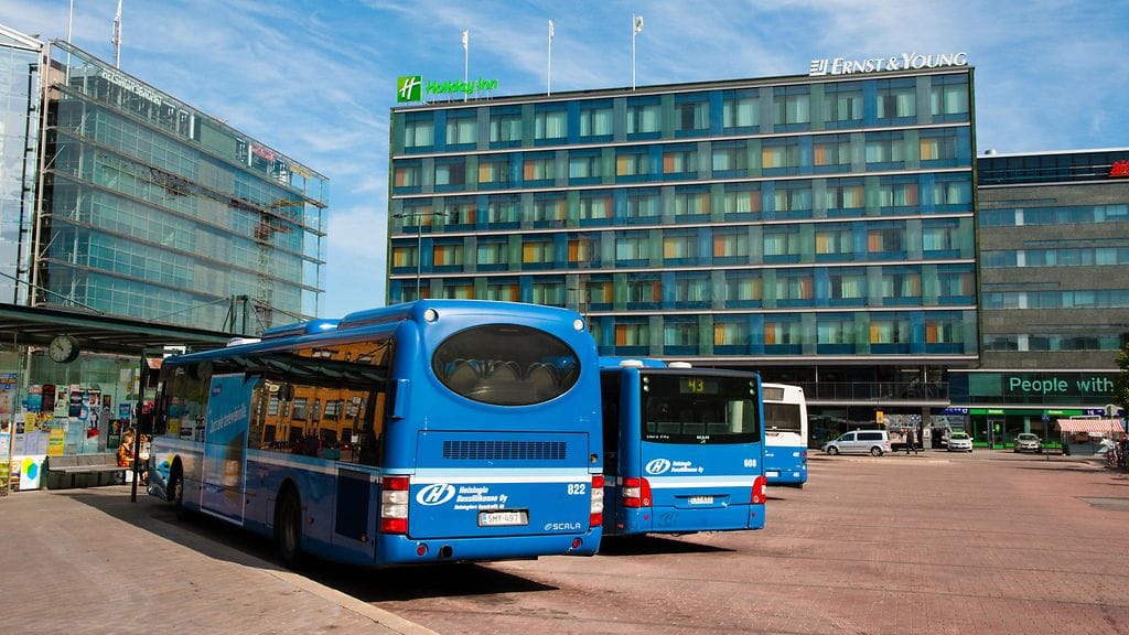 Pohjolan Liikenteen työnseisaus vaikuttaa  Helsingissä ja Espoossa. Kuvituskuva.