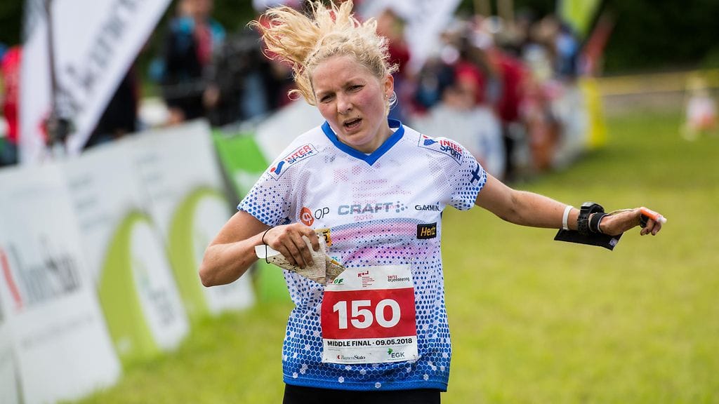 Marika Teini suunnisti MM-hopealle.