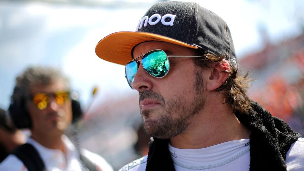Fernando Alonso jakoi mystisen viestin sosiaalisen median puolella.