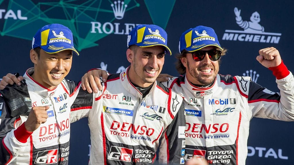 Kazuki Nakajima, Sebastian Buemi ja Fernando Alonso