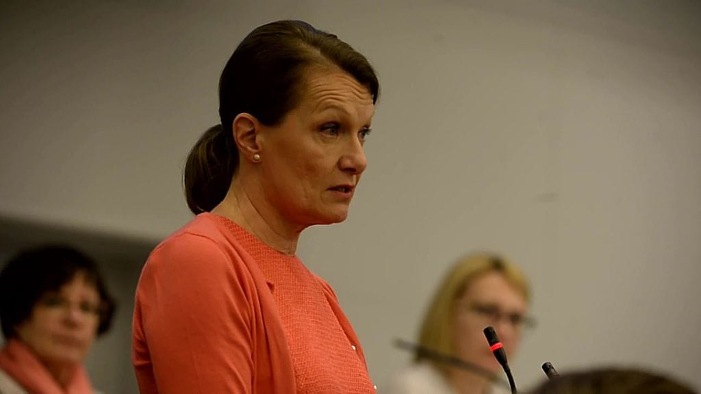 Lenita Toivakka kuvattuna Helsingissä torstaina 28. huhtikuuta 2016.