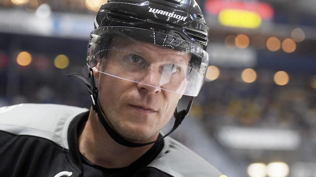 Minnesota Wild -hyökkääjä Mikko Koivu Raumalla Liiga Alumni All Star -hyväntekeväisyysottelussa.