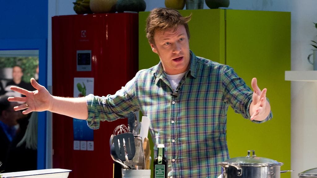 Jamie Oliverin ravintolatoiminta on ajautunut velkasaneeraukseen.