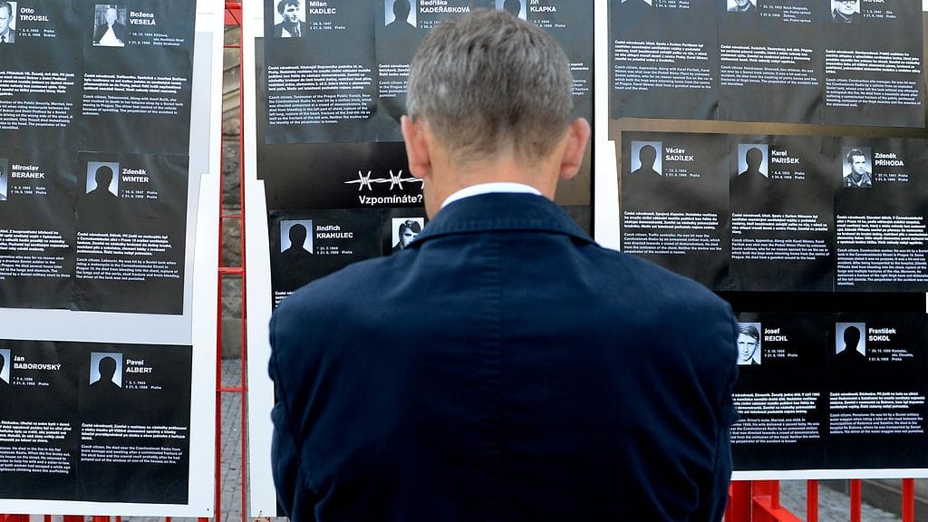 AOP Tsekkoslovakian miehitys 45 vuotta 2013