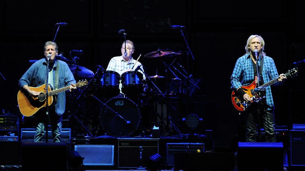 The Eagles esiintymässä vuonna 2014.