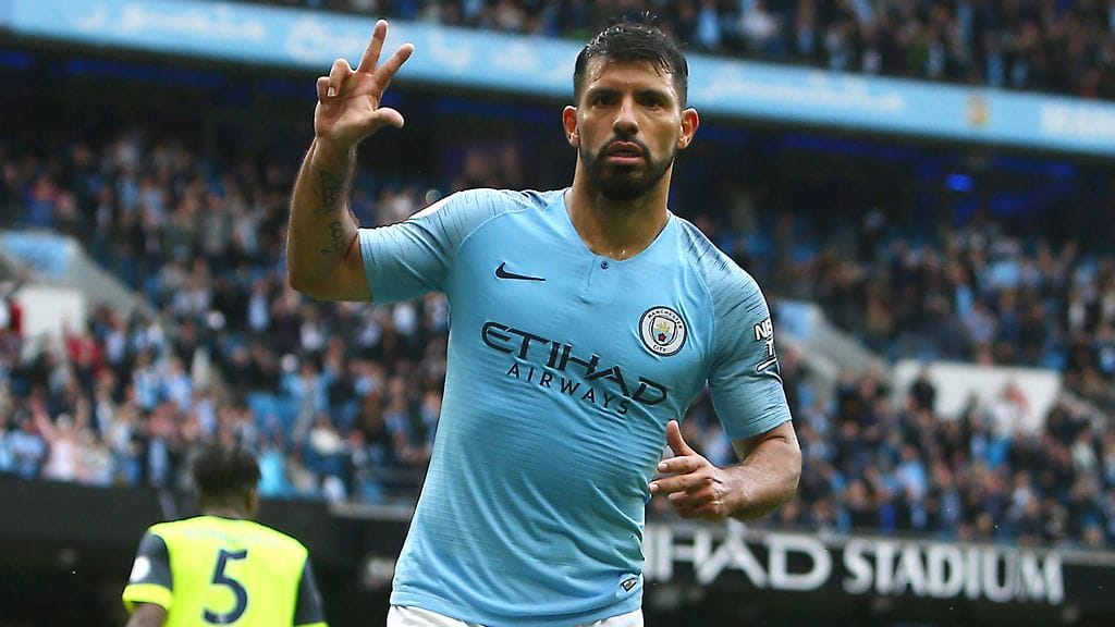 Manchester Cityn Sergio Aguero viimeisteli hattutempun Huddersfieldiä vastaan Valioliigan toisella kierroksella.