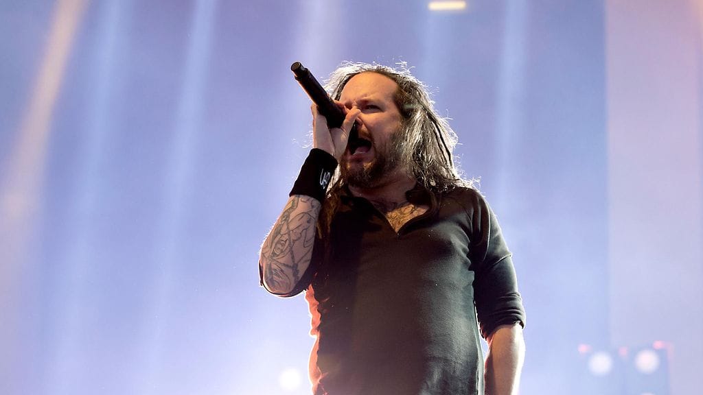 Jonathan Davis puhuu vaimonsa kuolemasta.