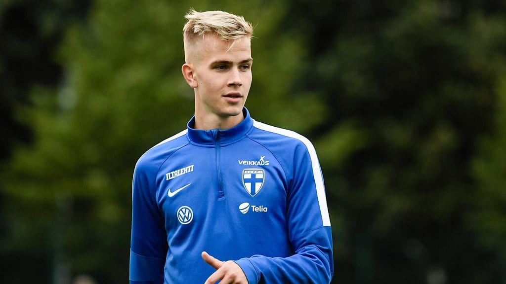 Jasse Tuominen on kutsuttu mukaan Huuhkajien ryhmään.