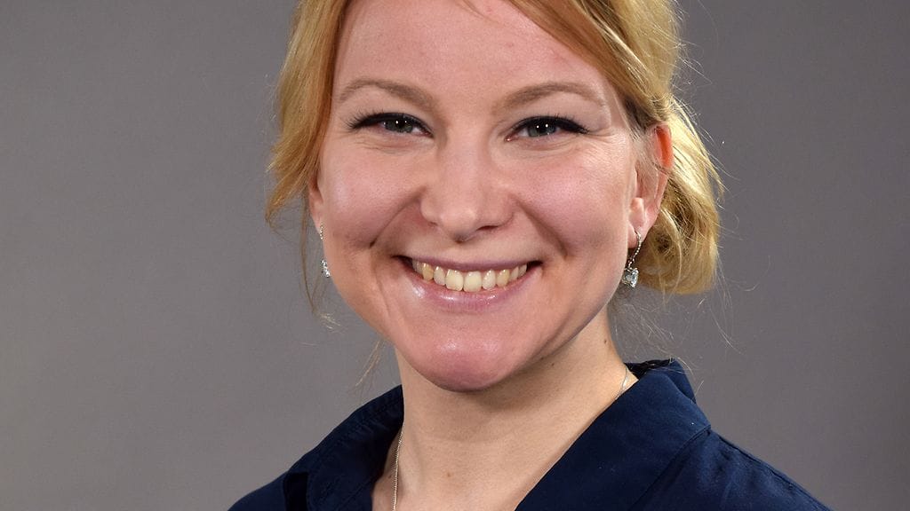 Miina etsii rakkautta Ensitreffit alttarilla -ohjelmassa.