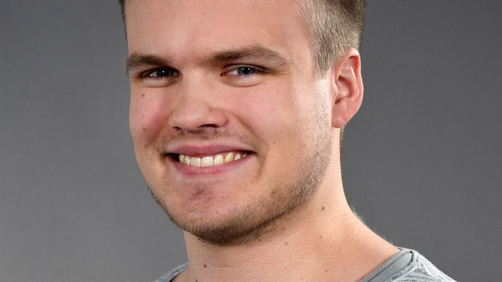 Eetu etsii rakkautta Ensitreffit alttarilla -ohjelmassa.