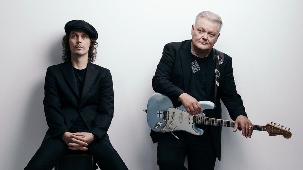 Ville Valo ja Esa Pulliainen tulkitsevat Baddingin ennen julkaisemattomia lauluja.