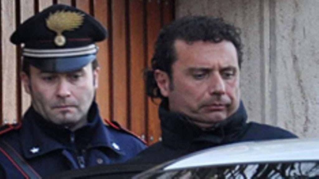 Italialaismedian hurjat väitteet: Kapteeni yritti sabotoida mustaa laatikkoa.